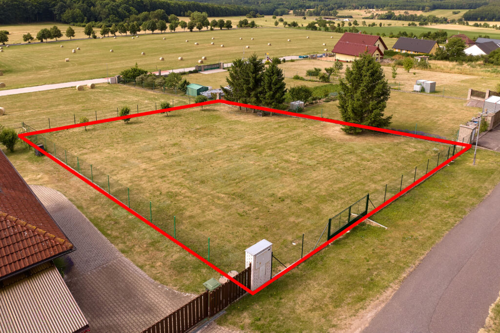 Prodej pozemku Kublov